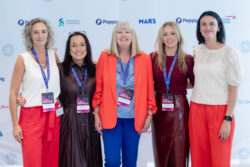 MMFEA25 London Henpicked team and Grace Molloy 2 MMFEA25 London
